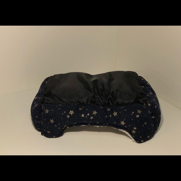 Blue star print plush pet bed - Picture 2 of 2